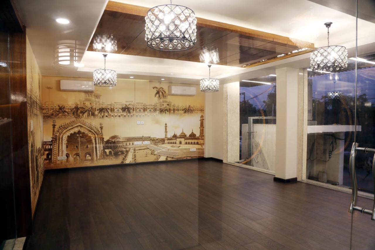 Awadh Inn Noida Exteriér fotografie