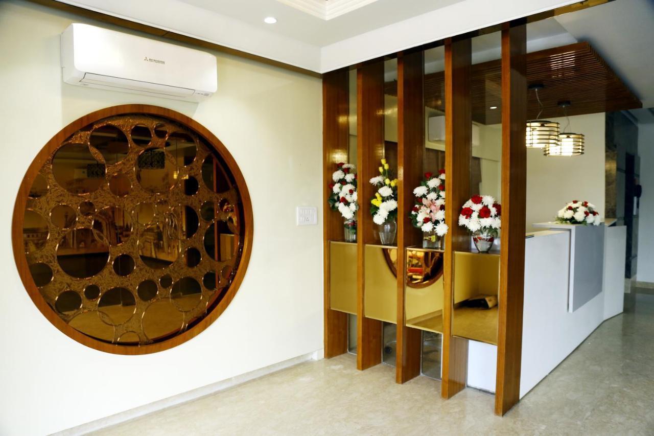 Awadh Inn Noida Exteriér fotografie